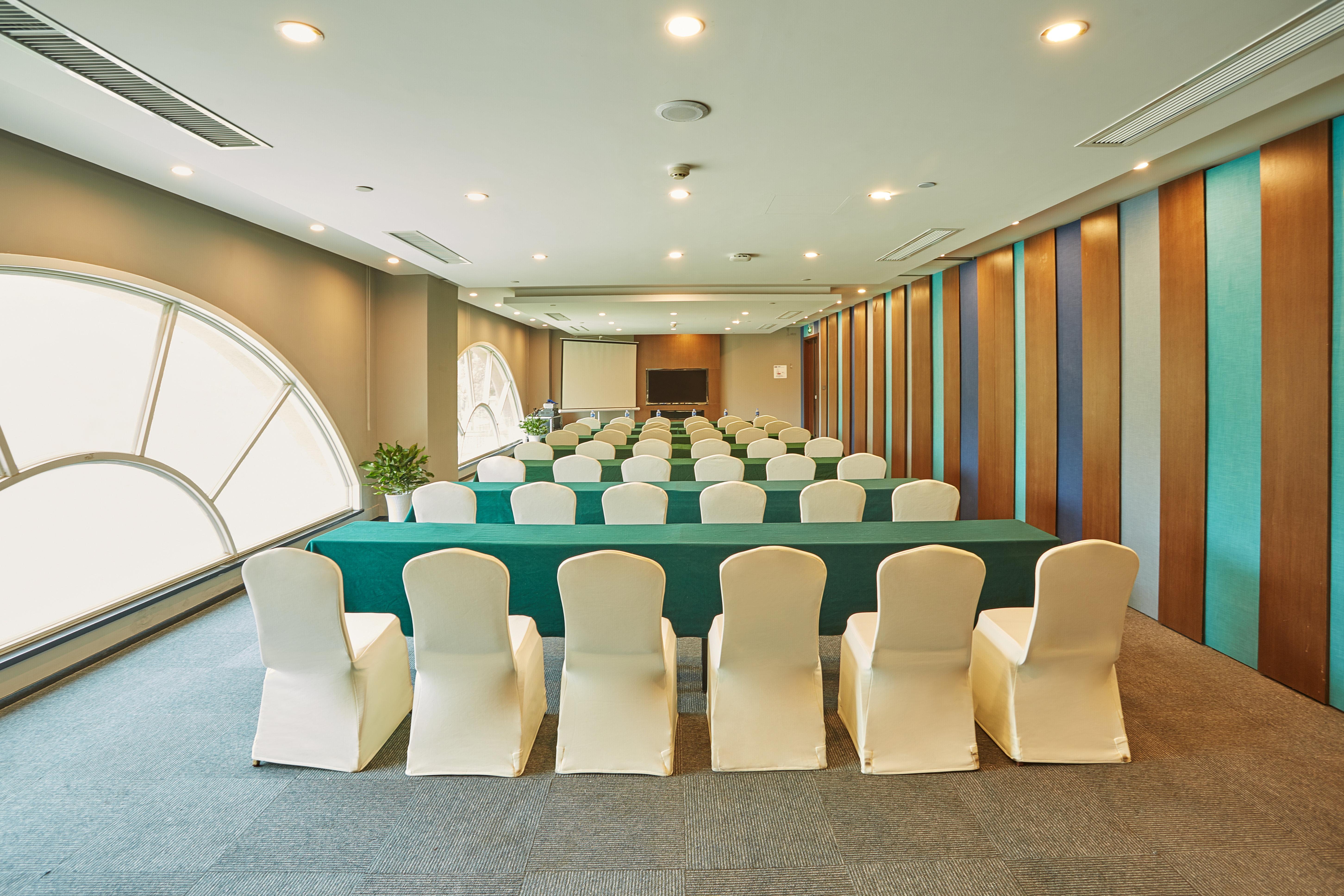 Holiday Inn Express Nanjing Xuanwu Lake By Ihg Extérieur photo