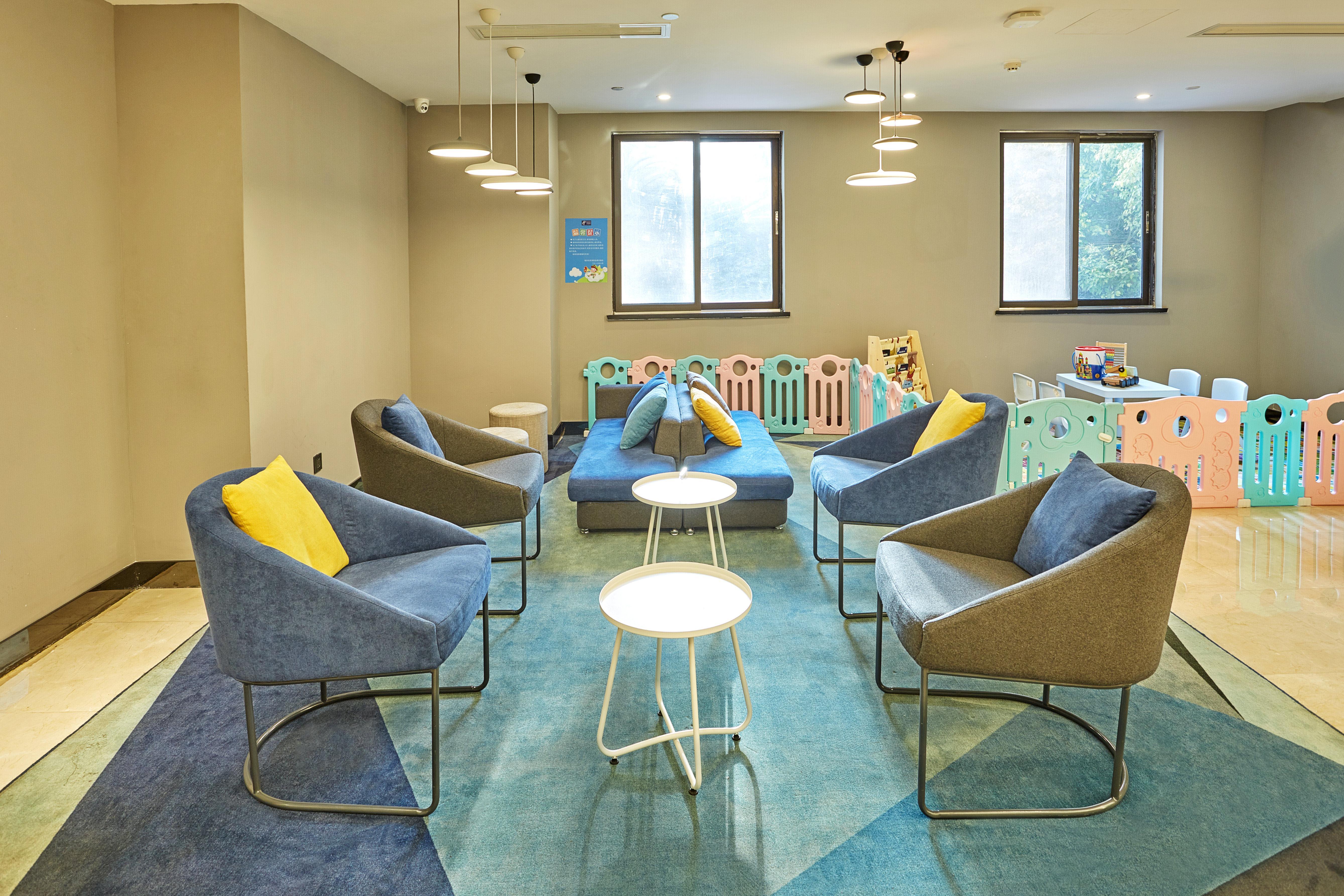 Holiday Inn Express Nanjing Xuanwu Lake By Ihg Extérieur photo